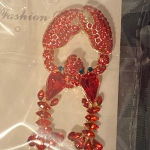 Rhinestone lobster earrings!
